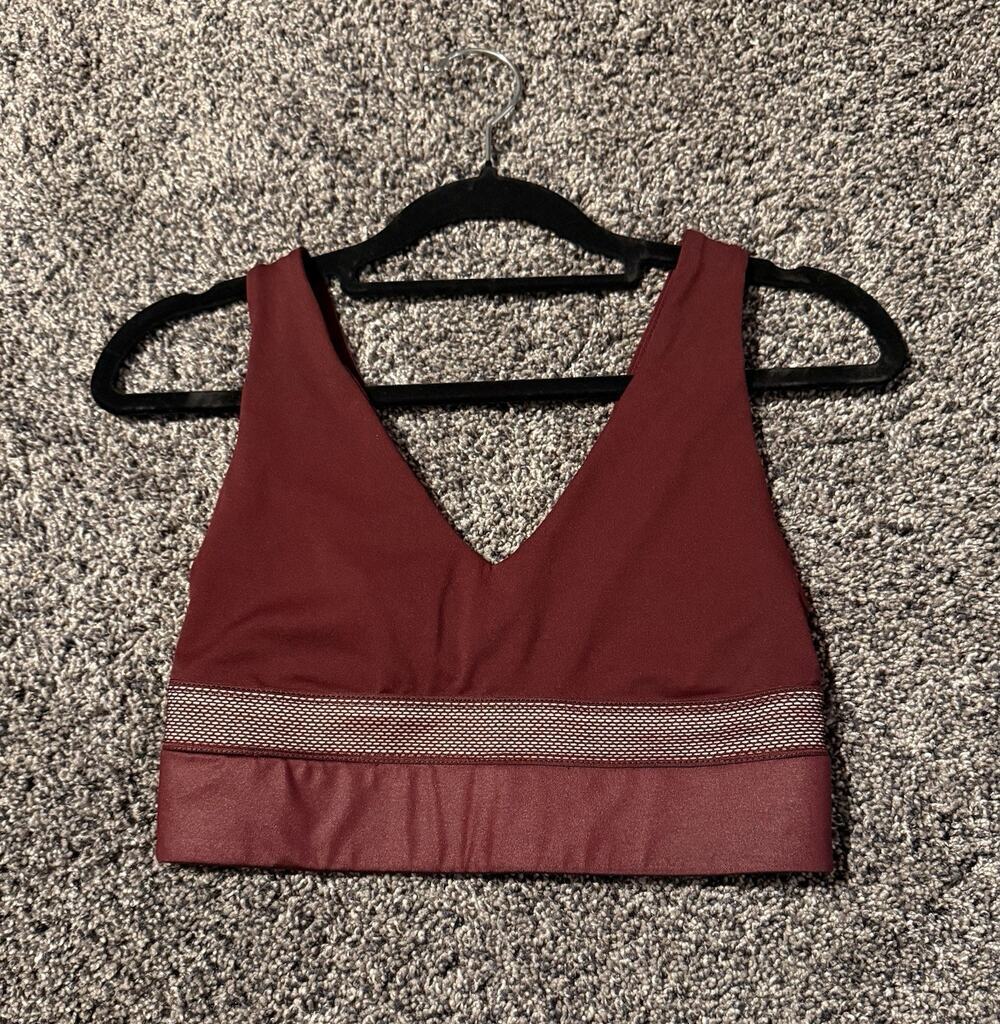Fabletics Longline Sports Bra Burgundy Wine Mesh Band Small